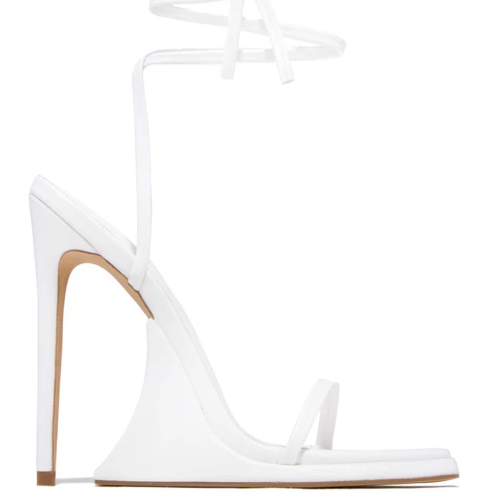 White Strappy Heels NEW - Picture 4 of 4